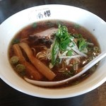 南櫻 - シェフのラーメン（並）税別740円