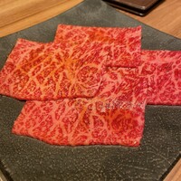 焼肉うしごろ 新宿三丁目店 - 