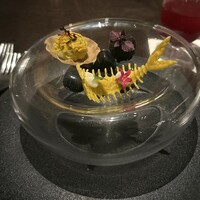 DINING & BAR TABLE 9 TOKYO - 