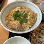 そば一仁 - 親子丼ごはん少なめ