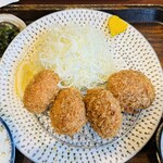 富金豚 - メンチカツ定食
