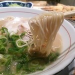 一心亭 - 2014.03ラーメンの麺