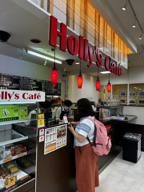 Holly's Cafe Ion Taun Toyonaka Midorioka Ten photo 4