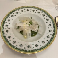 オー・プロヴァンソー - 白アスパラガスと帆立貝　せりのジュレ