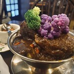 トマト - ビーフタンカレー　季節の野菜