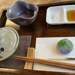 茶の文化館 - 最高級玉露のしずく茶　生和菓子
