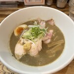 麺屋 一八 - 濃厚らぁめん醤油味