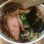 はな火屋 - 醤油ラーメン 普通盛 650円