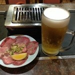 実よし園 - 塩タンと生ビール❤️