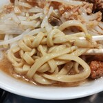 メガ豚パンチ - 