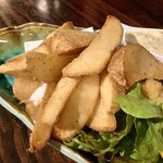 はれるや - 【フィッシュ＆チップス】「チップス」は皮付きフライドポテト