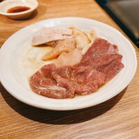 炭火焼肉ホルモン うしごろ 中目黒店 - 
