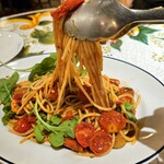 ピッツェリア エ オステリア パドリーノ - イタリア本場の味「マンチーニ社」のもちもちパスタ！先日のチームパドリーノのイタリア視察、インスタで拝見しました！こちらを一口頂くと……イタリアの風を感じましたー♪♪(*´▽`人)