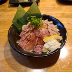 旬彩酒房 わらじ - 国産鶏タタキポンズ