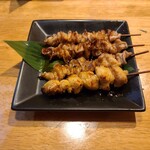 旬彩酒房 わらじ - 皮、ぼんじり