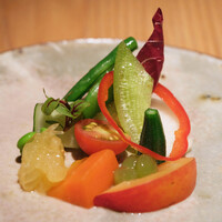 ラ・ボンヌターブル - ランチコース 7480円 の野菜