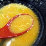 ゴル麺。 - 豚骨スープ