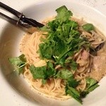 ヒシモ - グリーンカレースパゲッティ