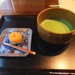 森八 ひがし三番丁店 - お抹茶と上生菓子・橘，