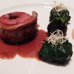 ルポンドシエル - 仔羊鞍下肉のプルーン詰め