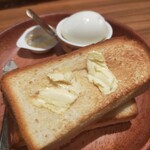 びっくりドンキー - バターオン♪