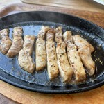 ひこま豚食堂＆精肉店 Boodeli - 