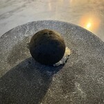 Oh.lala... - アミューズは炭の生地に包まれた鱈のすり身…だったっけな