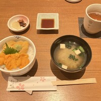 函館うに むらかみ 日本生命札幌ビル店 - 