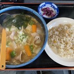ラーメンの寳龍 - 料理写真:半チャーハンセット　實龍らーめん味噌