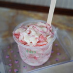 BUNNY BERRY SMILE STRAWBERRY - 
