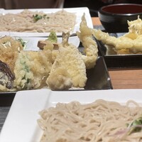 麓屋 京王プラザホテル - 