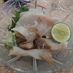 すしやのたい悟 - 貝盛り（平貝、つぶ貝）