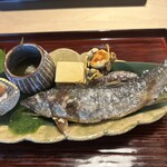 京味 もと井 - 八寸　鮎、沢蟹、鯛の子、イカ、もずく、タコ等