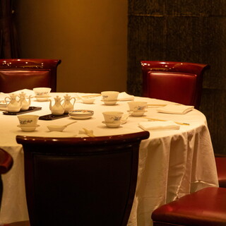 【接待や顔合わせに】4名様～の高級感溢れる完全個室