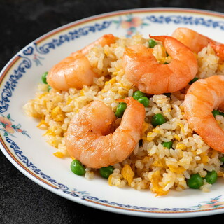 【種類豊富なアラカルト】ホテルオークラ伝統の自慢のお料理