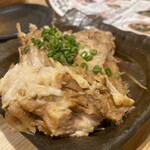 串と煮込みの元祖居酒屋 個室 門限やぶり - 突き出しのあら炊き