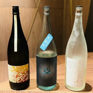 鮨に合う愛知の地酒や全国各地から選りすぐりの日本酒