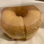 コーヒーとおやつの店 アンドモア - ミニザウルスが大好きな「シュガードーナツ」♡