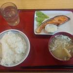 Toukai Shokudou - ごはん・みそ汁・鮭の塩焼き