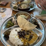 BLOCK HOUSE 水曜カレー - 