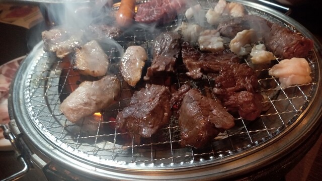 焼肉 ダイニング 萬次郎（焼肉 Dining 萬次郎） - 桂台（焼肉）