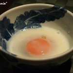 京橋 婆娑羅 - ■蒸した卵を肉や野菜に絡めて