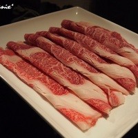 京橋 婆娑羅 - ■特選和牛の霜降りが美しい