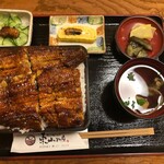 炭火焼うなぎ 東山物産 - 