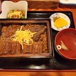本家 木原鰻屋 - セイロ蒸し定食。