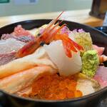 旬彩 ごちそう - 海鮮丼