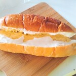 塩パン屋 パン・メゾン - ミルクフランス