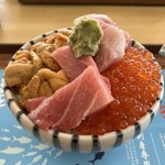 小田原漁港 とと丸食堂 - 