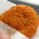 桜井精肉店 - ソースなしでも旨い、おやつポテトコロッケ