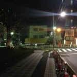 河本 - 外観６（三ッ目通り側から望む）